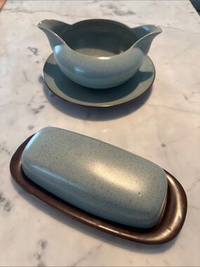 Braystone turquoise stoneware gravy boat and butter dish